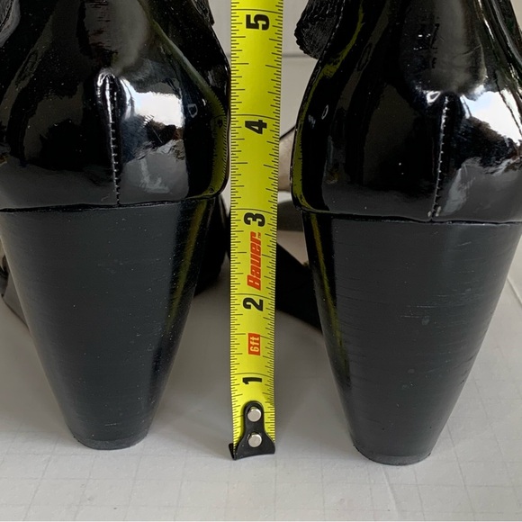 Michael Kors Black Leather Peep Toe Wedge- Sz 10 M - Picture 14 of 14